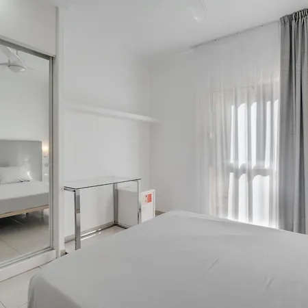 Michelangelo 212 * San Miguel de Abona