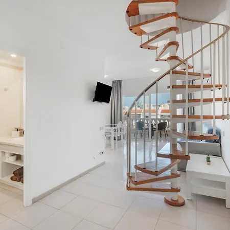 Michelangelo 212 * San Miguel de Abona